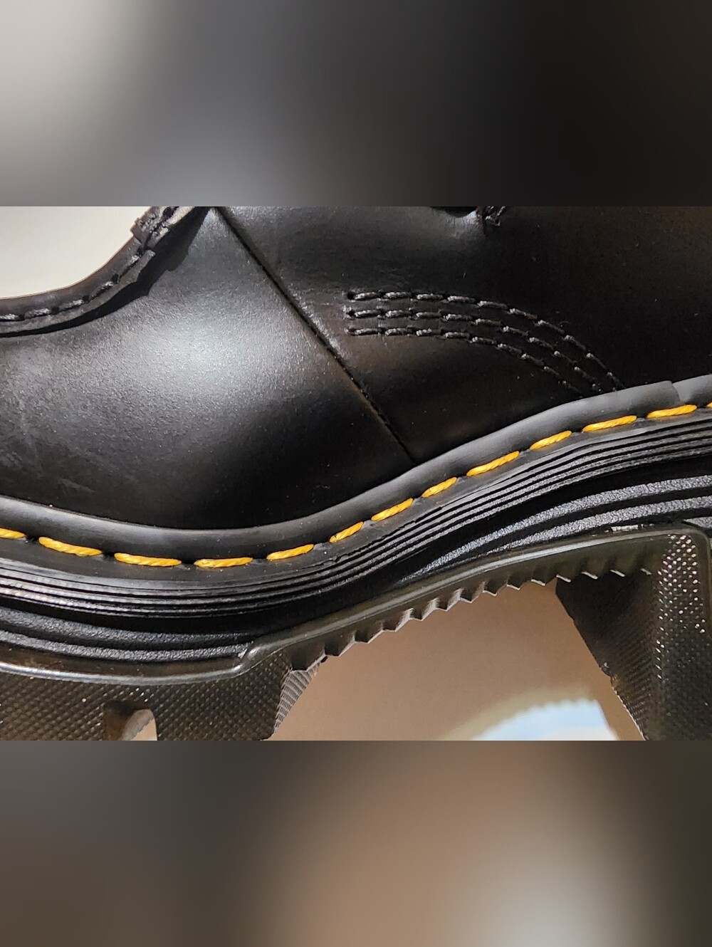 Dr. Martens Corran 3-Eye Atlas Leather Heeled Boots Size 9 - NEW - Picture 7 of 8